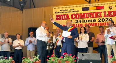Ministrul Simona Bucura-Oprescu și președintele CJ Argeș Ion Mînzînă, alături de primarul Marian Toader și de lereșteni în zi de mare sărbătoare
