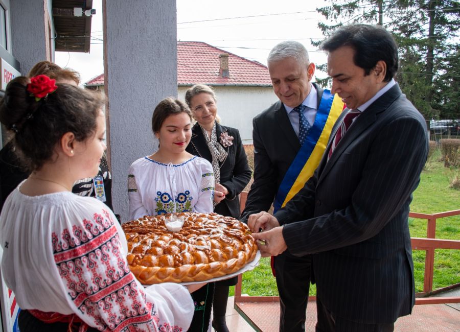 Ambasadori de pe trei continente au fost prezenți la Călinești