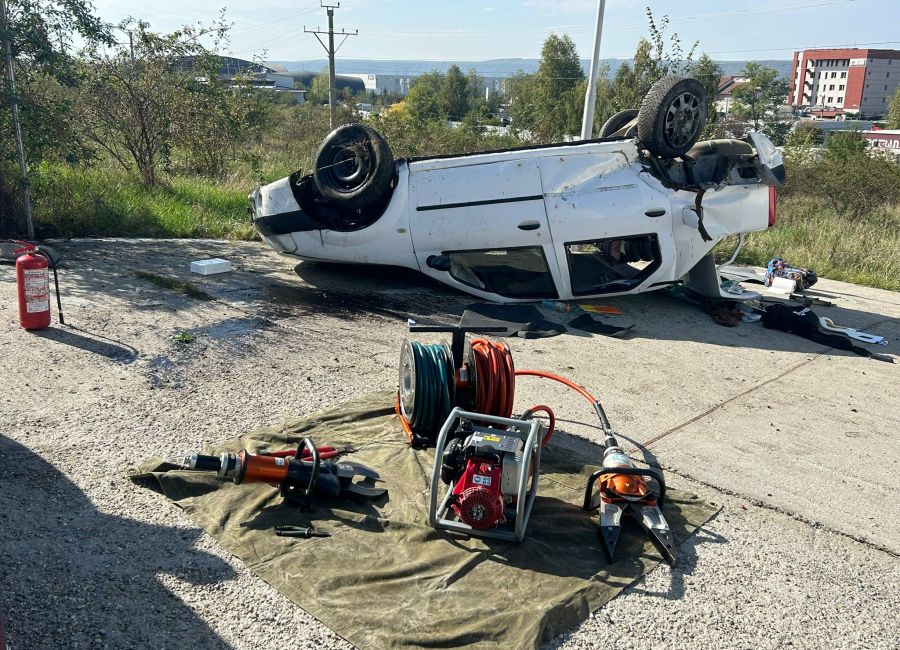 Accident cu PATRU VICTIME în Argeș!