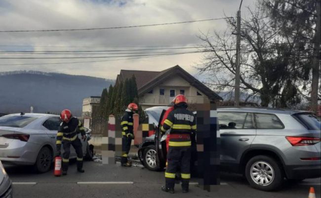 ACUM! Accident GRAV în Argeș