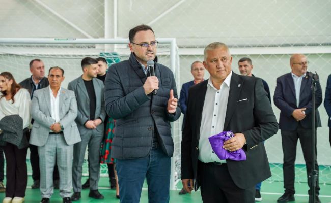 O sală modernă de sport a fost inaugurată în comuna Oarja!
