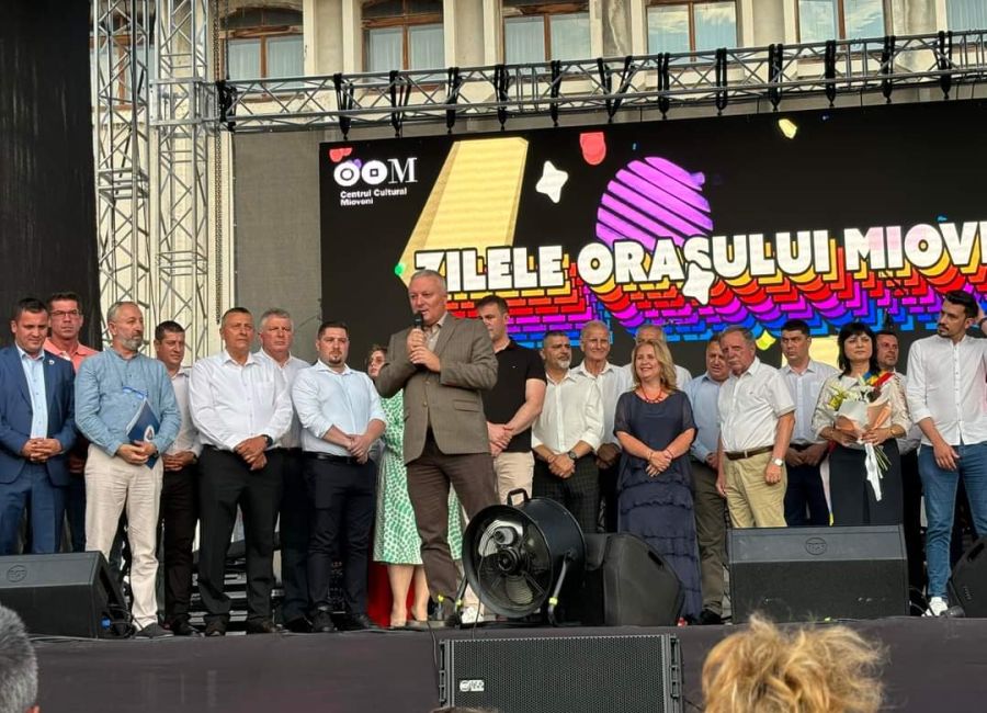 Echipa PSD Argeș, în mijlocul locuitorilor orașului Mioveni