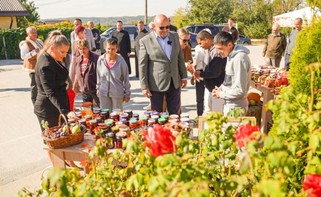 Târgul de Toamnă la Complexul de Servicii pentru Persoane cu Dizabilități din Băbana!