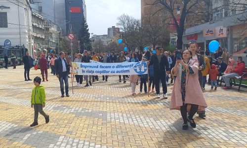La Piteşti a fost marcată Ziua Internaţională de Conştientizare a Autismului