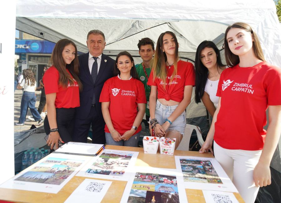 Primarul Gentea, prezent la deschiderea Târgului de ONG-uri "PITASO"