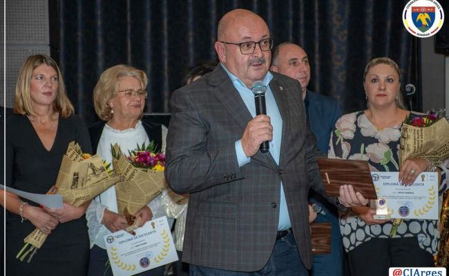 Ion Mînzînă a fost prezent la Gala Sportului Școlar Argeșean