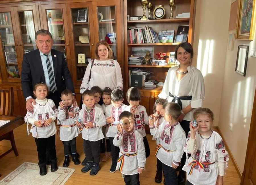 11 preșcolari s-au întâlnit cu primarul Cristian Gentea