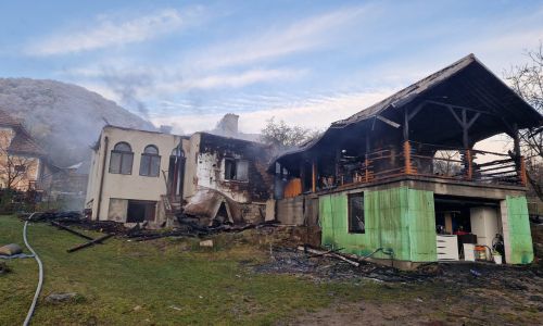 O casă a ARS în Argeș