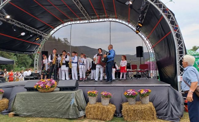 La Corbeni a avut loc deschiderea Festivalului Tradiții Argeșene!