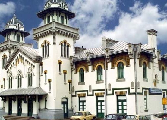 Încă o reușită a PSD: Încep lucrările de restaurare a Gării Regale Curtea de Argeș!
