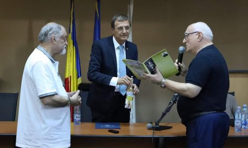 Eveniment cultural cu participare prestigioasă, desfășurat la Primăria Municipiului Pitești!