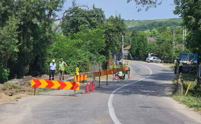 Primarul Nicolae Velcea monitorizează zilnic toate lucrările din Ștefănești