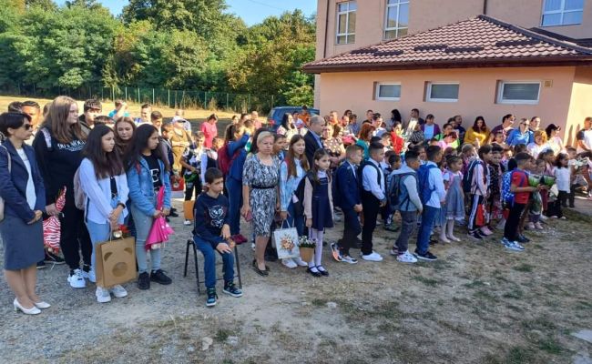 Noul an școlar a început cu multă bucurie în comuna Bălilești
