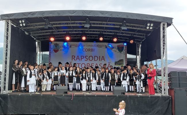 Sărbătoare de neuitat în comuna Corbi