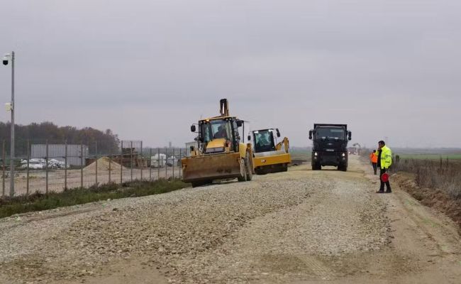 Continuă investițiile de modernizare a infrastructurii rutiere în Argeș!