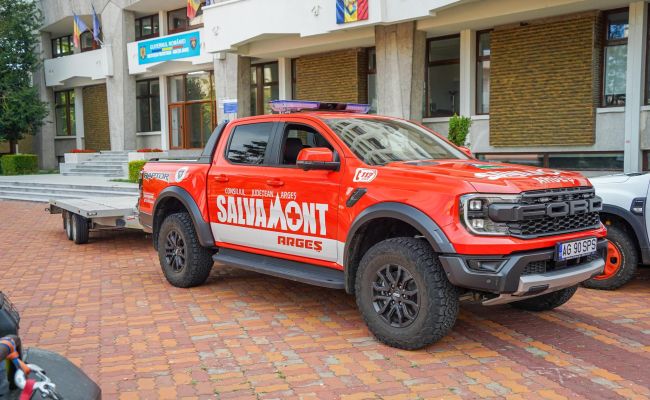 Expoziție cu tehnică de salvare organizată de Ziua Națională a Salvamontului