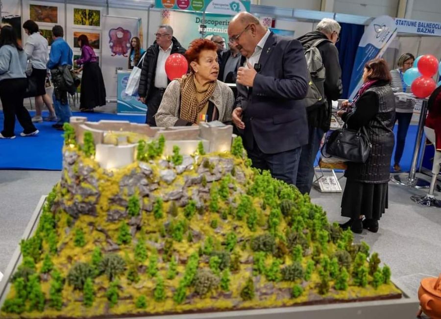 Participare de succes a Consiliului Județean Argeș la Târgul de Turism al României
