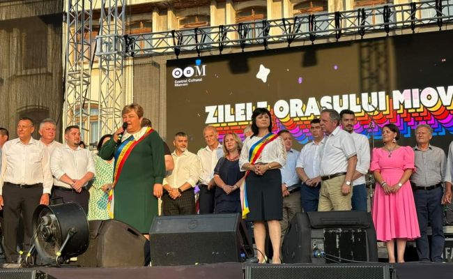 Echipa PSD Argeș, în mijlocul locuitorilor orașului Mioveni