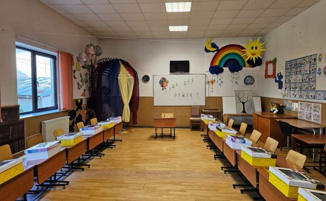 Clipe de bucurie la începerea noului an școlar la Ștefănești