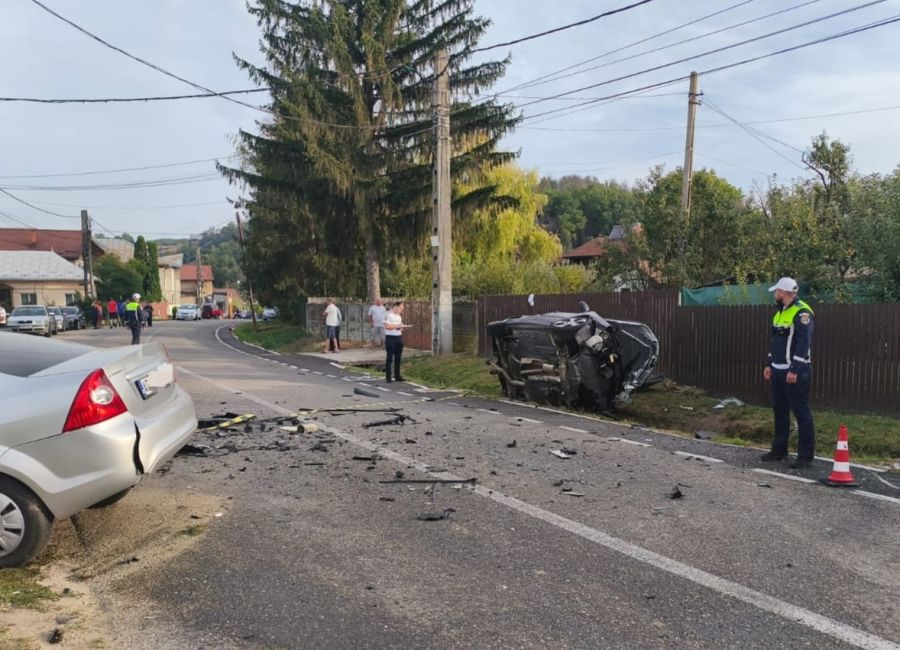 ACUM! Accident MORTAL în Argeș! Victimele aveau 21 și 23 de ani!