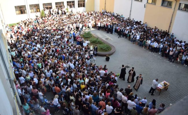 Aurel Costache: "Pentru noi, la Mioveni, educația rămâne o prioritate"