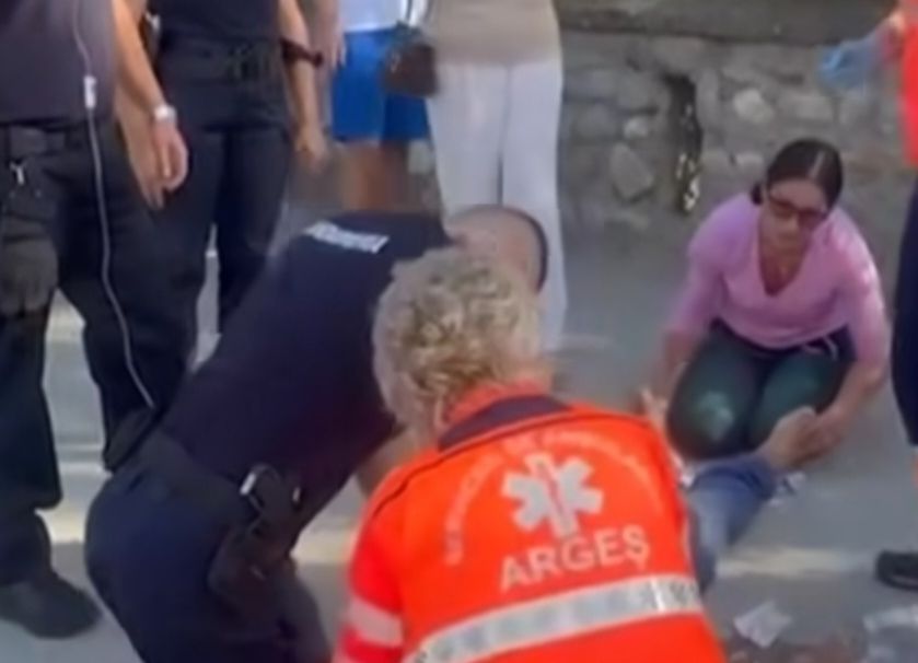 Un bărbat din Argeș a făcut INFARCT în mașină!