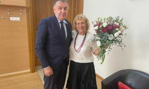 Gica Dobrin către Cristian Gentea: 'Aţi făcut Piteştiul să zâmbească'