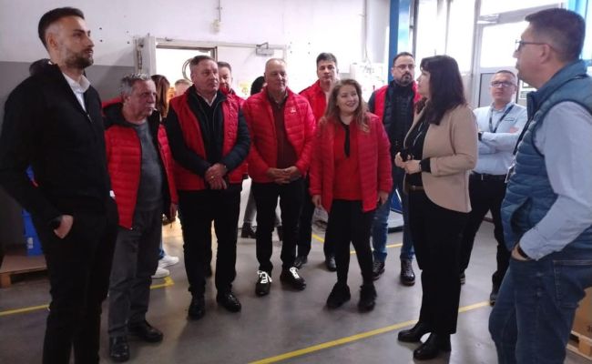 Echipa PSD Argeș, la Mechrom Mărăcineni. Ne mândrim cu liderii mondiali în producția de componente pentru biciclete!