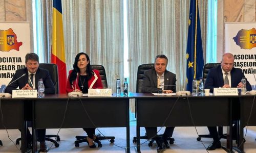 Simona Bucura Oprescu prezentă la Adunarea Generală a Asociaţiei Oraşelor din România