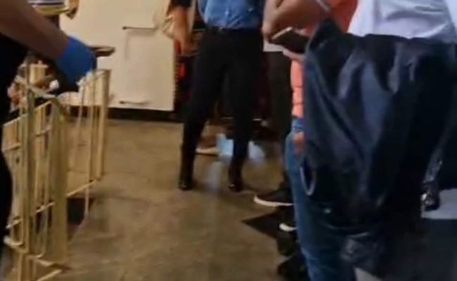 Focar de infecție într-un apartament din Pitești!