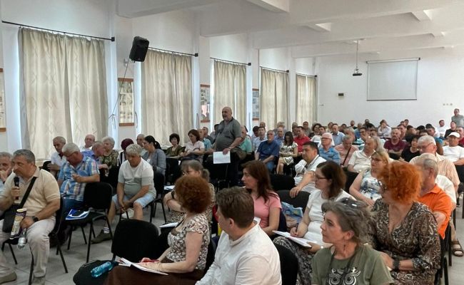 Primarul Cristian Gentea, o noua întâlnire cu cetăţenii din Craiovei și Războieni