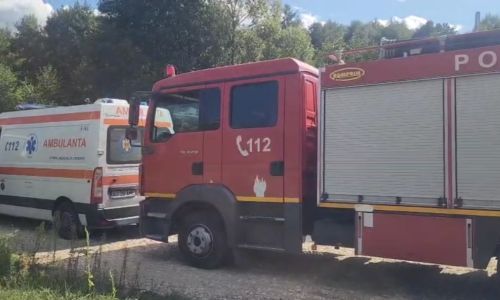 TRAGEDIE în Argeș! Bărbat găsit MORT într-o mașină!