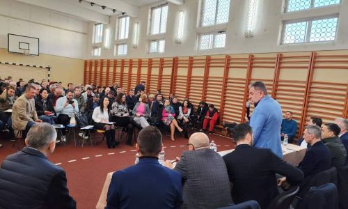 Primarul Cristian Gentea a reluat întâlnirile cu cetățenii
