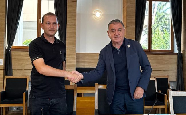 Proiect URIAȘ în Pitești! Începe modernizarea Sălii Sporturilor Trivale