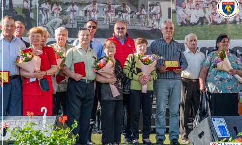 La Stolnici a avut loc o nouă ediţie a Festivalului Căluşului Argeşean