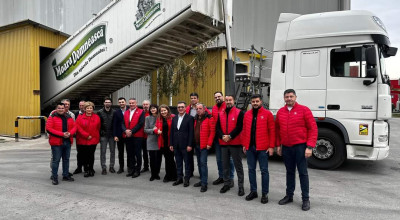 Echipa PSD Argeș, alături de producătorii autohtoni, în mijlocul angajaților de la “Româncuța”