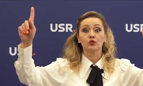 ULUITOR! Elena Lasconi vrea să mute CÂMPULUNGUL la Brașov