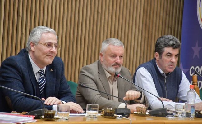 În Argeș a avut loc o întâlnire privind atragerea de fonduri europene