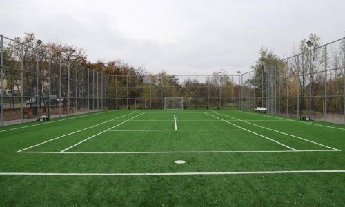 Încă un teren modern de sport va fi inaugurat în Pitești
