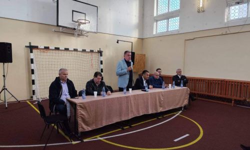 Primarul Cristian Gentea, întâlnire cu cetățenii din cartierul Trivale
