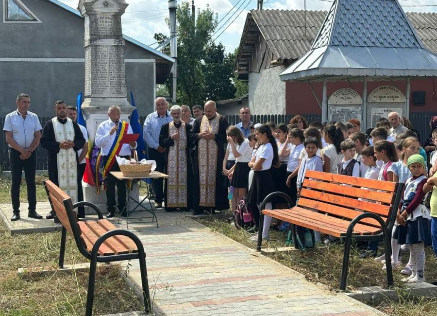 Momente solemne în comuna Oarja!