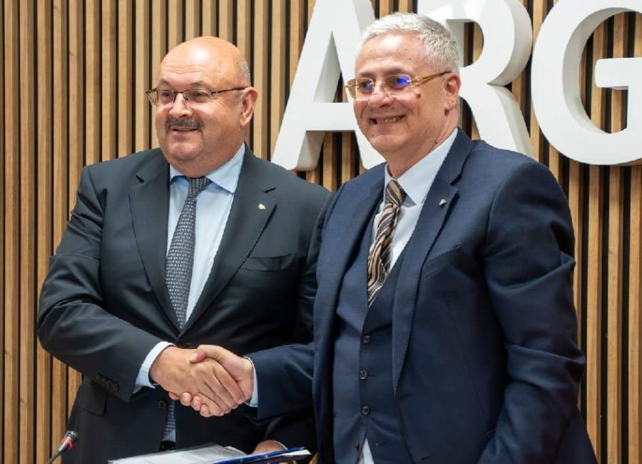 Președintele Ion Mînzînă a semnat cel mai mare contract de modernizare a infrastructurii rutiere din Regiunea Sud – Muntenia