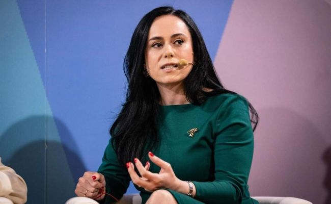 Ministrul Simona Bucura-Oprescu: "Trebuie să fim pregătiți pentru meseriile viitorului, pentru tranziția verde și pentru tranziția digitală"