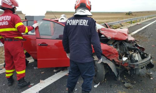 Accident cu două mașini în Pitești