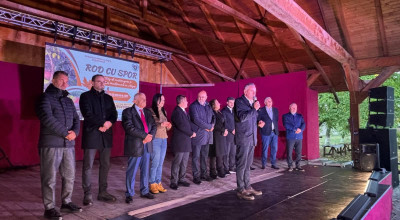 Ministrul Agriculturii, Florin Barbu, la Târgul „ROD CU SPOR” de la Golești, Argeș!