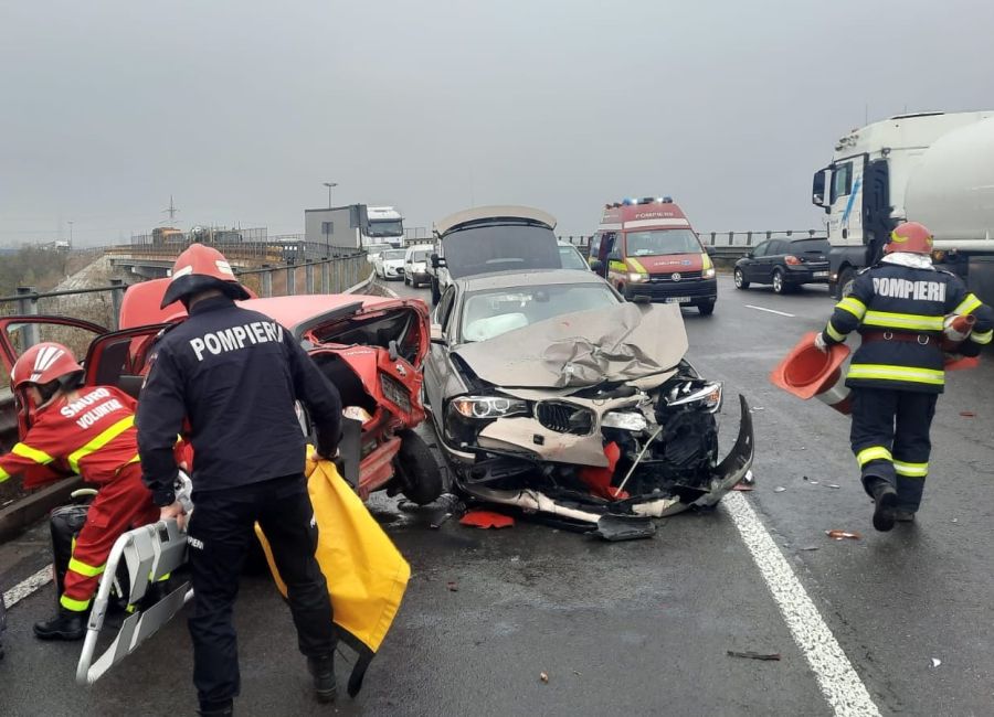 ACUM! Accident în Argeş! Tânără în stare GRAVĂ!