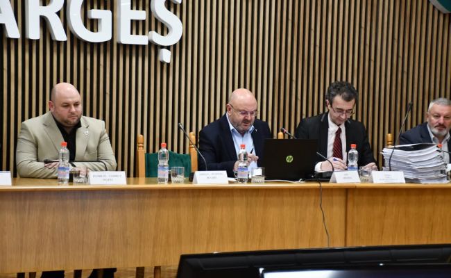 A fost aprobat bugetul județului Argeș pe 2025!
