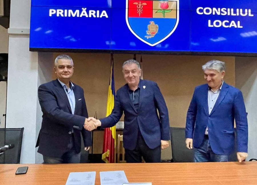 Vestea momentului! Contract URIAȘ semnat de primarul Cristian Gentea