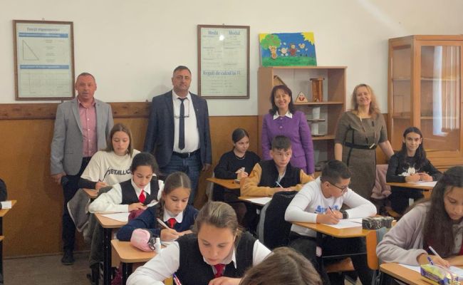 Peste 200 de elevi, la concursul județean "Emoție de toamnă" de la Bălilești