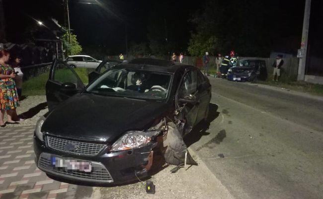 Azi-noapte, accident cu PATRU VICTIME în Argeș!